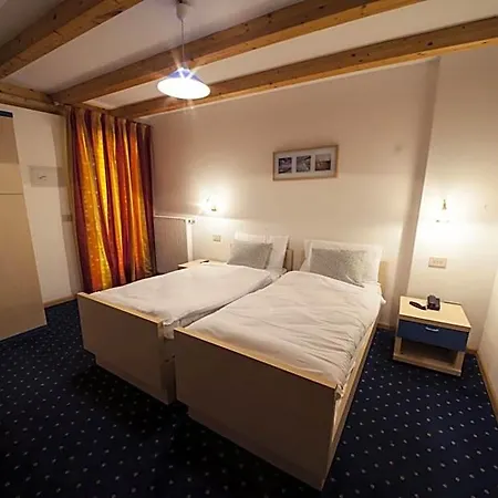 Col Da La Hotel