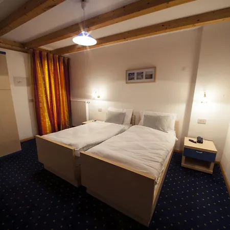 Col Da La 2* Канацеи